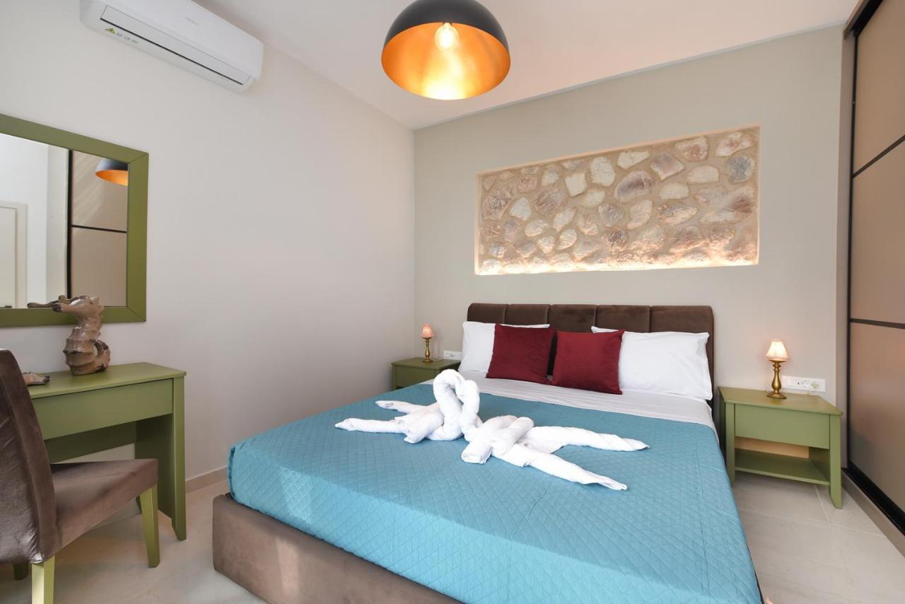 Syrene Luxury Suites Ермополи Екстериор снимка