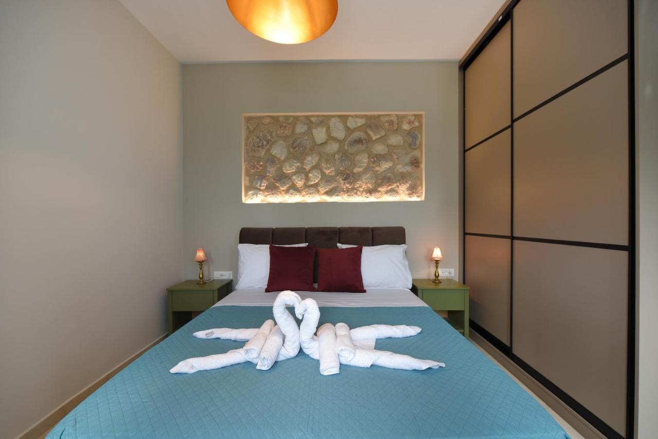 Syrene Luxury Suites Ермополи Екстериор снимка