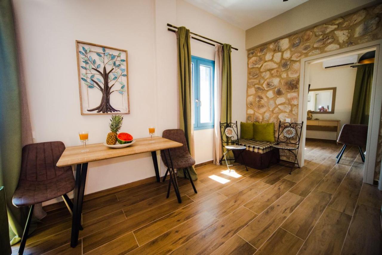 Syrene Luxury Suites Ермополи Екстериор снимка